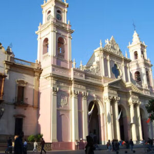 centro-historico-salta-argentina